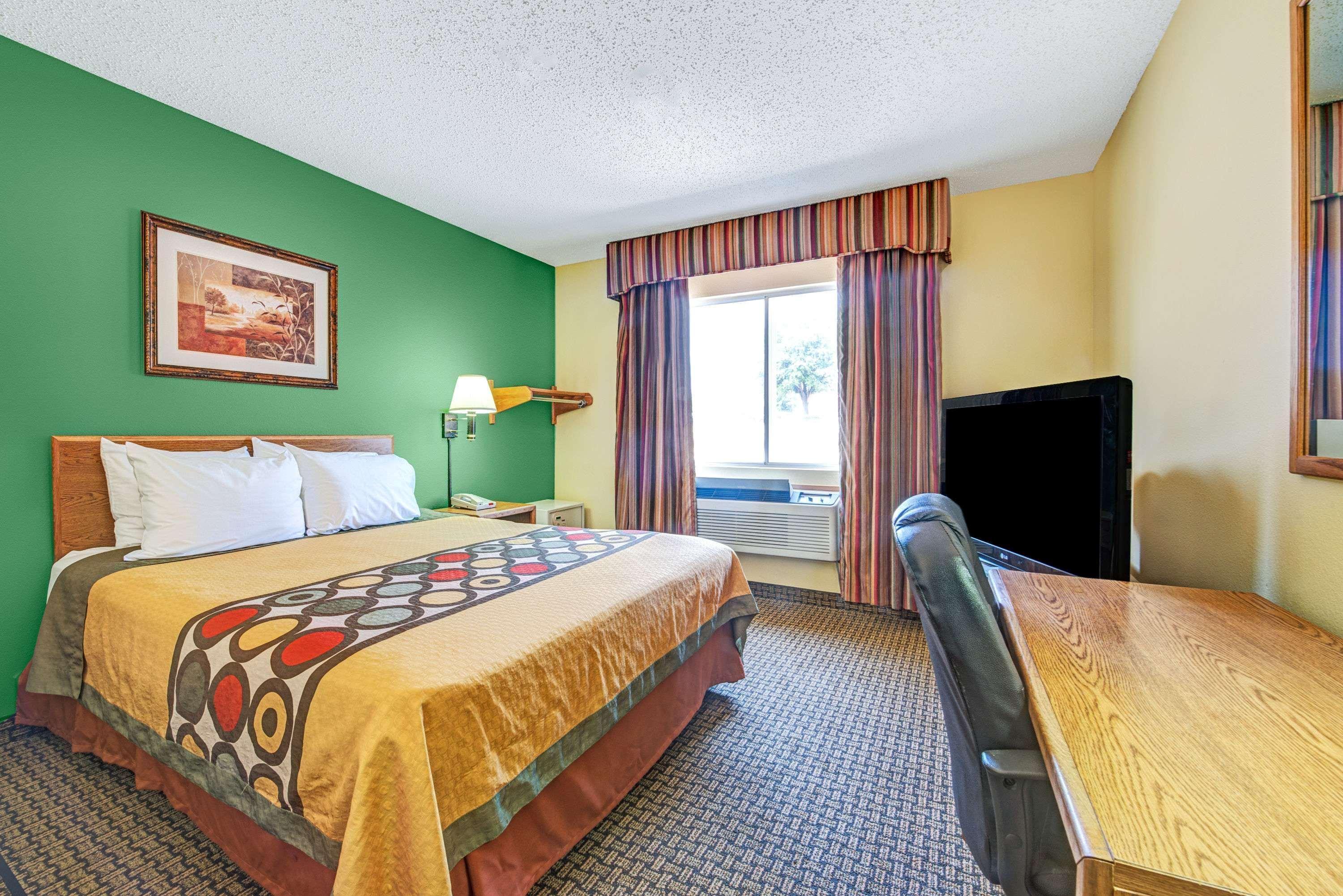 Super 8 By Wyndham Mckinney/Plano Area Ngoại thất bức ảnh