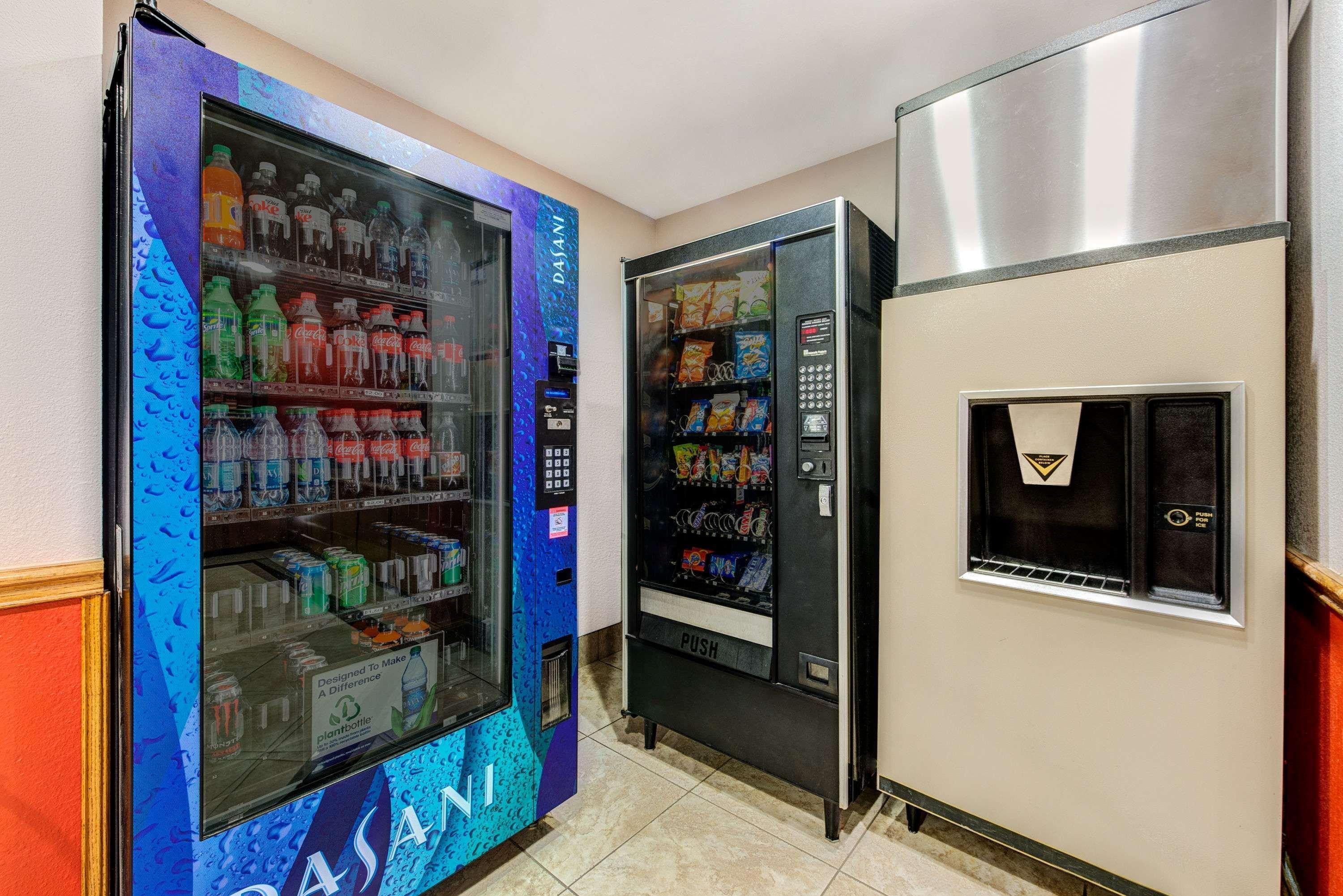 Super 8 By Wyndham Mckinney/Plano Area Ngoại thất bức ảnh