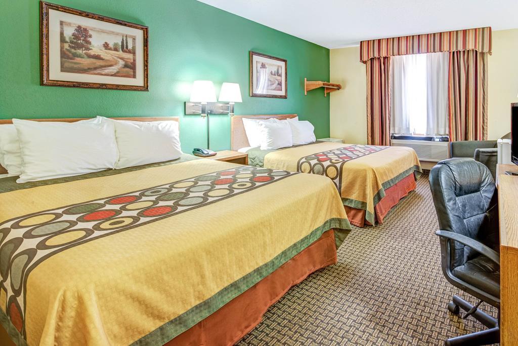 Super 8 By Wyndham Mckinney/Plano Area Ngoại thất bức ảnh